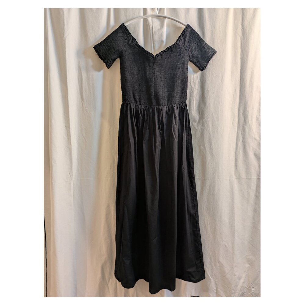 Chic Black H&M Off-Shoulder Dress – Size: S